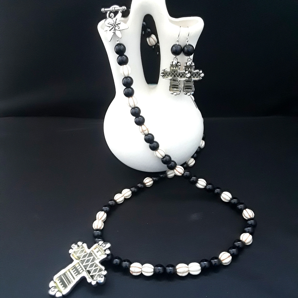 Necklace and earring set.